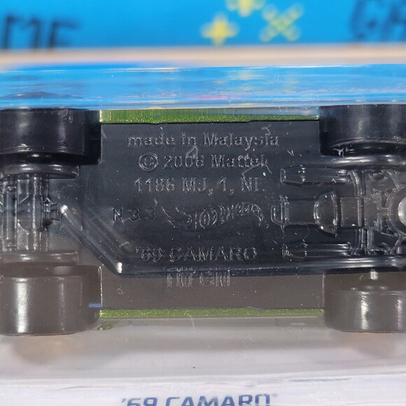 Hot Wheels '69 Green Camaro 2017 3/5 190/250 HW Roadsters 1:64 NOC - Picture 6 of 6